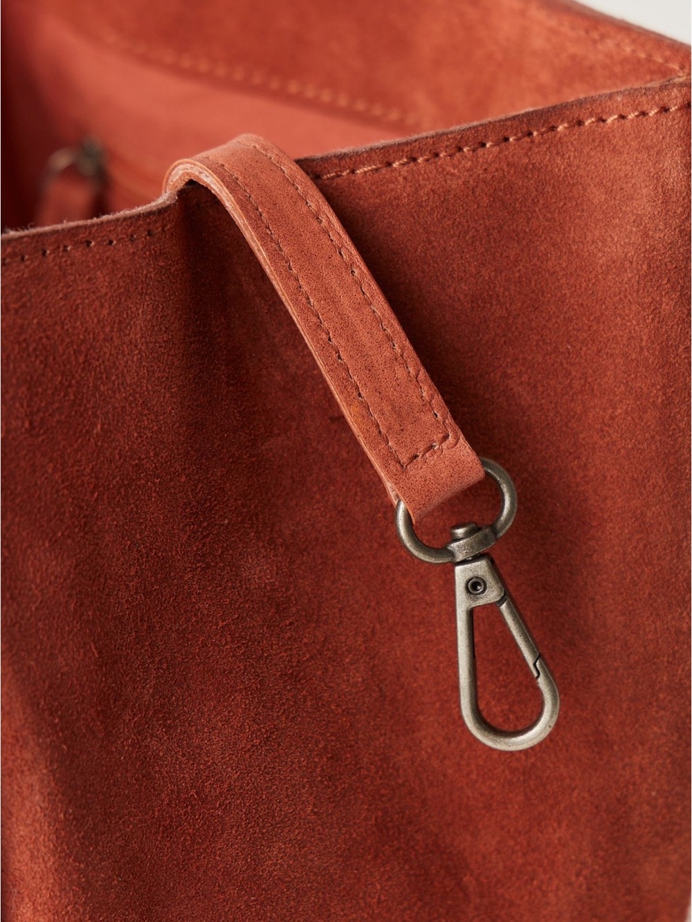 Free People Barlow Suede Bucket Bag in Rust color - Picture 5 of 11